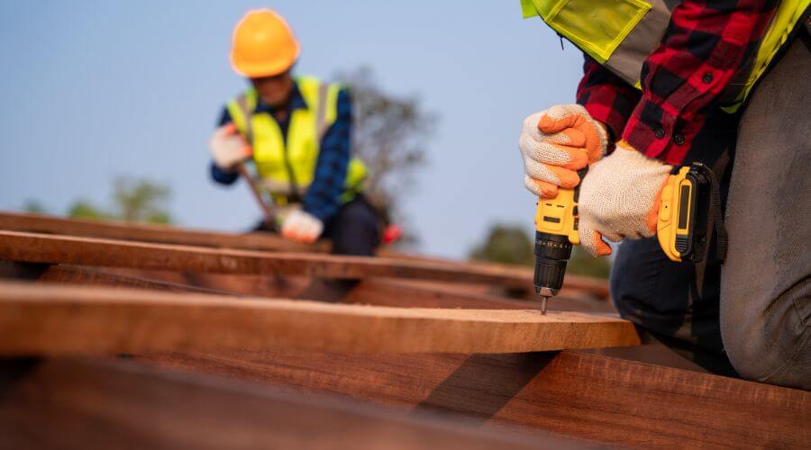 Professional residential roofers in Round Mountain, TX